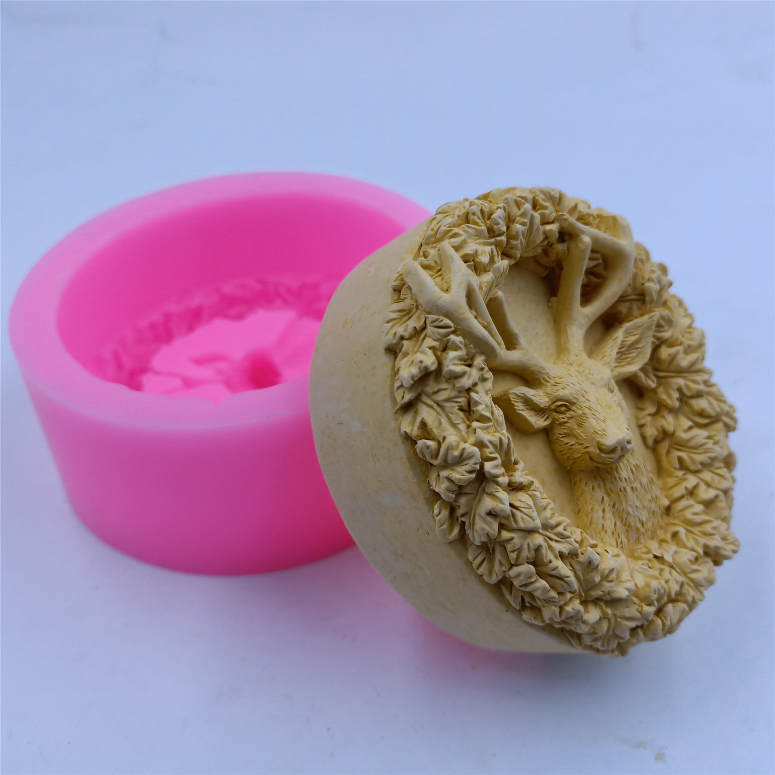 الغزلان تصميم الصابون قالب من  - مراجعة Soap Making Recipes وسعره